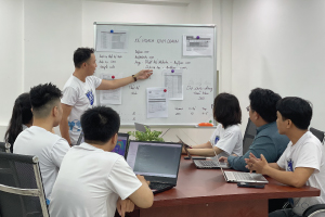 Nhân viên xuất sắc trong năm 2023